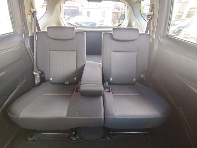 シエンタ ハイブリッド ファンベースG ドライブレコーダー シートヒーター ETC 全周囲カメラ ナビ TV クリアランスソナー クルーズコントロール レーンアシスト 衝突被害軽減システム 両側電動スライドドア オートマチックハイビーム(32枚目)