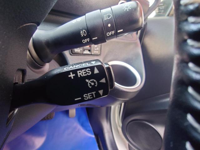 シエンタ ハイブリッド ファンベースG ドライブレコーダー シートヒーター ETC 全周囲カメラ ナビ TV クリアランスソナー クルーズコントロール レーンアシスト 衝突被害軽減システム 両側電動スライドドア オートマチックハイビーム(33枚目)