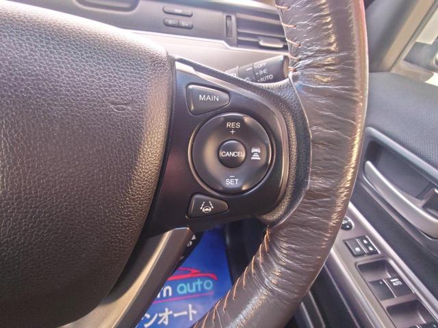 �n���h���ɂ́A���������ɃI�[�f�B�I�����A�N�Z���y�_���𓥂݂Â���K�v���Ȃ��N���[�Y�R���g���[���t���B