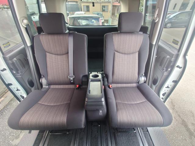 �����L�X�B�������L�X�B�����Ԃ̃h���C�u�������b�N�X�ł���V�[�g�ŉ��K�ɉ߂����܂��B