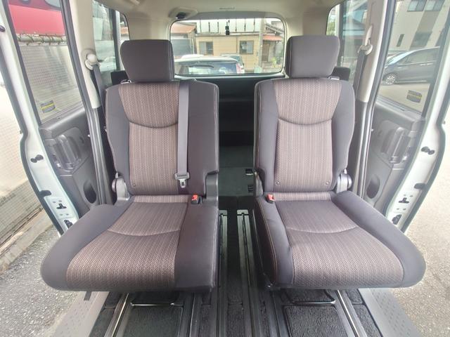 ���V�[�g�����낢��ȃA�����W���ł��܂����^�]�Ȃ���R��ڂ܂ňړ��ł���E�I�[�N�X���[���o���܂��I