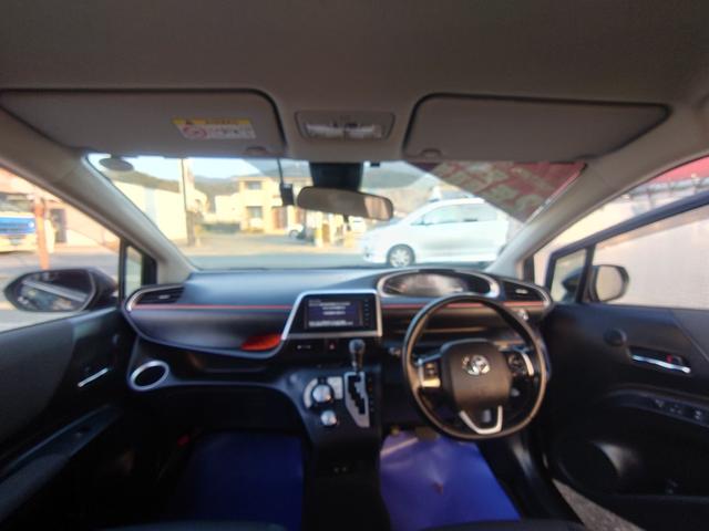 シエンタ ハイブリッド　ファンベースＧ　ドライブレコーダー　全周囲カメラ　ナビ　ＴＶ　オートクルーズコントロール　レーンアシスト　衝突被害軽減システム　両側電動スライドドア　オートマチックハイビーム　オートライト　スマートキー（2枚目）