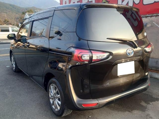 シエンタ ハイブリッド　ファンベースＧ　ドライブレコーダー　全周囲カメラ　ナビ　ＴＶ　オートクルーズコントロール　レーンアシスト　衝突被害軽減システム　両側電動スライドドア　オートマチックハイビーム　オートライト　スマートキー（16枚目）