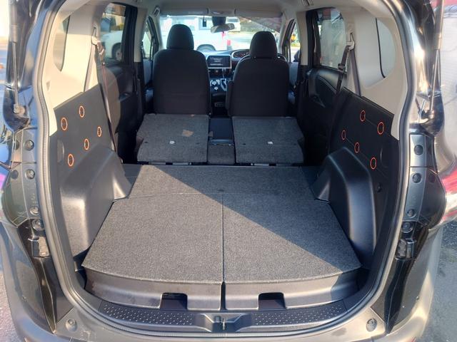 シエンタ ハイブリッド　ファンベースＧ　ドライブレコーダー　全周囲カメラ　ナビ　ＴＶ　オートクルーズコントロール　レーンアシスト　衝突被害軽減システム　両側電動スライドドア　オートマチックハイビーム　オートライト　スマートキー（18枚目）