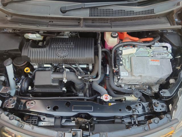 シエンタ ハイブリッド　ファンベースＧ　ドライブレコーダー　全周囲カメラ　ナビ　ＴＶ　オートクルーズコントロール　レーンアシスト　衝突被害軽減システム　両側電動スライドドア　オートマチックハイビーム　オートライト　スマートキー（19枚目）