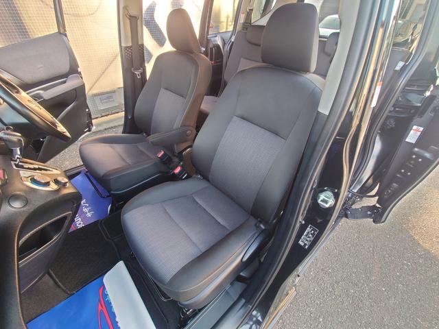 シエンタ ハイブリッド　ファンベースＧ　ドライブレコーダー　全周囲カメラ　ナビ　ＴＶ　オートクルーズコントロール　レーンアシスト　衝突被害軽減システム　両側電動スライドドア　オートマチックハイビーム　オートライト　スマートキー（33枚目）