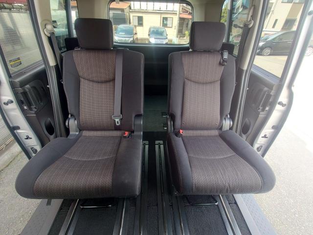 ���V�[�g�����낢��ȃA�����W���ł��܂����^�]�Ȃ���R��ڂ܂ňړ��ł���E�I�[�N�X���[���o���܂��I