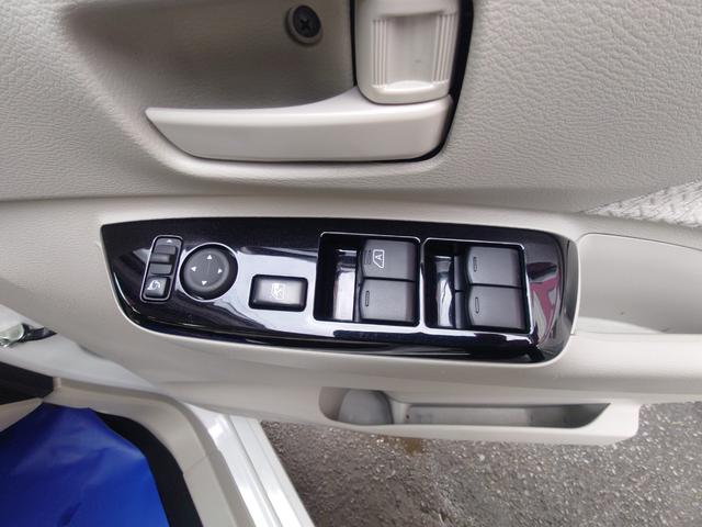 ルークス Ｘ　ドライブレコーダー　ＥＴＣ　全周囲カメラ　両側スライド・片側電動　ナビ　ＴＶ　クリアランスソナー　衝突被害軽減システム　オートライト　スマートキー　アイドリングストップ　電動格納ミラー　ベンチシート（11枚目）