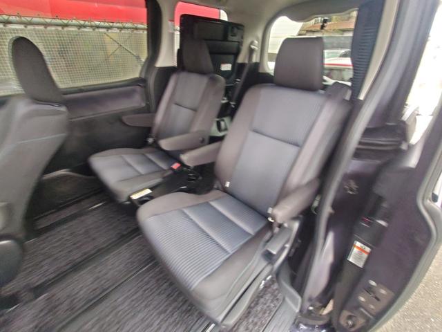 ���V�[�g�����낢��ȃA�����W���ł��܂����^�]�Ȃ���R��ڂ܂ňړ��ł���E�I�[�N�X���[���o���܂��I