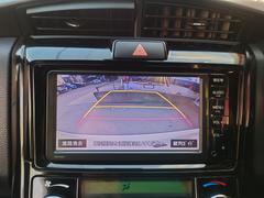バックカメラ装備。駐車が苦手な方には欠かせません。 5