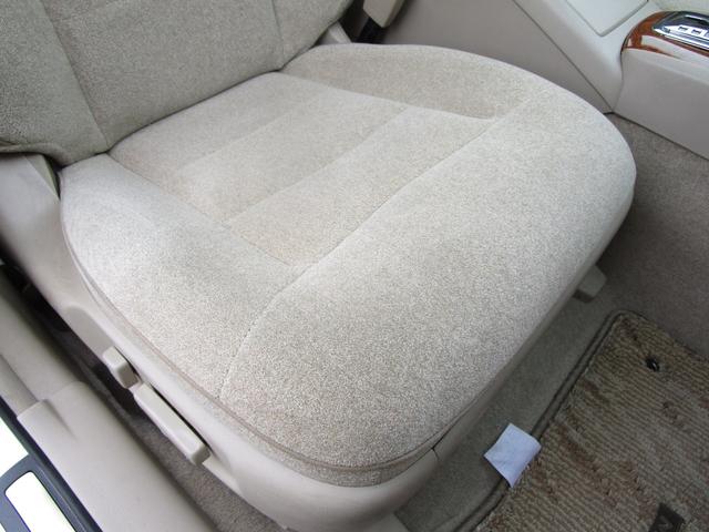グランデ リミテッドナビパッケージ 後期 DVDナビ CD バックカメラ キーレス 運転席パワーシート HID フォグ オートライト リアシェード 電動格納ミラー オートエアコン 取説 16AW(45枚目)