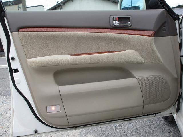 グランデ リミテッドナビパッケージ 後期 DVDナビ CD バックカメラ キーレス 運転席パワーシート HID フォグ オートライト リアシェード 電動格納ミラー オートエアコン 取説 16AW(52枚目)