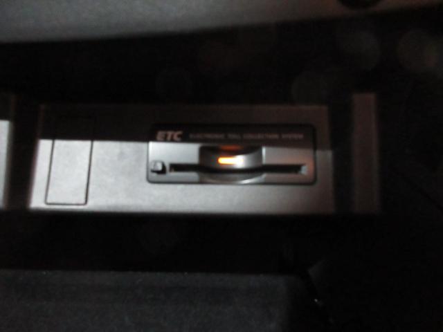 フーガ ２５０ＧＴ　黒革シート　クルコン　ＨＤＤナビ　Ｂｌｕｅｔｏｏｔｈ　フルセグ　ＤＶＤ　ＣＤ　Ｓ／Ｂカメラ　クルコン　ＥＴＣ　パワーシート　スマートキー　プッシュスタート（76枚目）