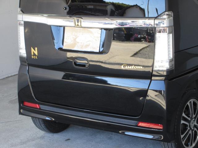 N-BOXカスタム G SSパッケージ 1年保証 両側パワスラ アイドリングストップ スマートキー プッシュスタート メモリーナビ フルセグ DVD CD Mサーバー Bluetooth バックカメラ ETC HID フォグ 14AW(29枚目)