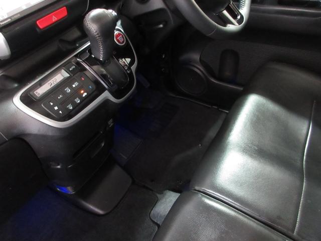 N-BOXカスタム G SSパッケージ 1年保証 両側パワスラ アイドリングストップ スマートキー プッシュスタート メモリーナビ フルセグ DVD CD Mサーバー Bluetooth バックカメラ ETC HID フォグ 14AW(58枚目)