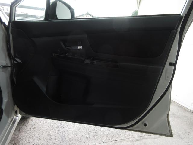 インプレッサスポーツ １．６ｉ－Ｌ　１年保証　アイドリングストップ　スマートキー　プッシュスタート　ＳＤナビ　フルセグ　ＤＶＤ　ＣＤ　Ｍサーバー　Ｂｌｕｅｔｏｏｔｈ　バックカメラ　ＥＴＣ　ＨＩＤ　フォグ　１５ＡＷ　Ｔチェーン（41枚目）