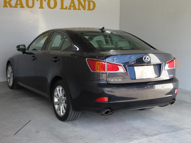 走行テストを実施し、走行機能、コンディションをチェックし基準に満たないものは売りません。その後法定点検をはるかに上回る基準の点検をし、トラブルを未然に防げる様整備します！オイルはＷＡＫＯ’Ｓを使用