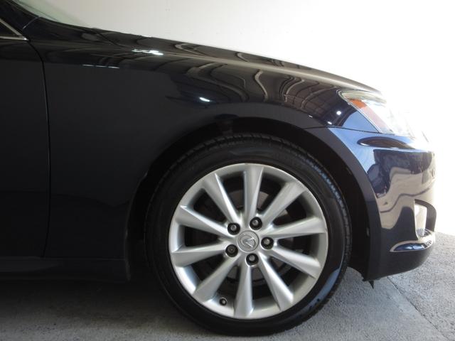 走行テストを実施し、走行機能、コンディションをチェックし基準に満たないものは売りません。その後法定点検をはるかに上回る基準の点検をし、トラブルを未然に防げる様整備します！オイルはＷＡＫＯ’Ｓを使用