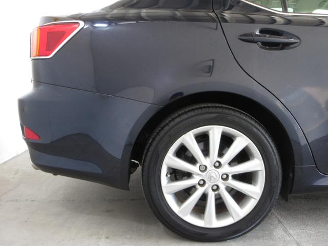 コーティング　Ｍ　普通の軽自動車　１９．０００円　　Ｌ　背の高い軽自動車〜プリウスサイズ　２２．０００円　　ＬＬ　ビッグセダン〜ステーションワゴン　２５．０００　ＸＬ　ワンボックス　２９．０００円