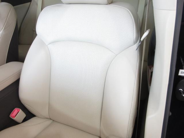 毎日全てのオークションからプロが全出品車から、絶対に品質の間違いないと思う車を厳選し、常時何千台とオークションに参加、安い時を絶対見逃さず、相場より安く落とし、日本一安く、高品質に挑戦しております