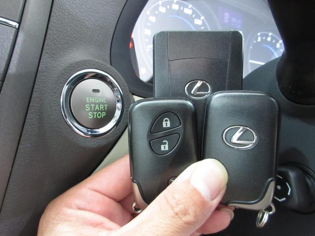 支払総額に令和７年度自動車税、納車整備、保証、名義変更代、ナンバー代、消費税、リサイクル料、２年付きの車は車検整備、自賠責保険、重量税全て含みます