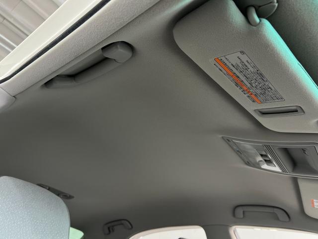 クラウン ロイヤルサルーン　後期　スマートキー　プッシュスタート　ＨＤＤナビ　ＣＤ　Ｍサーバー　バックカメラ　ＥＴＣ　クルコン　ソナー　パワーシート　ＨＩＤ　フォグ　電格ミラー　取説　記録簿　１６ＡＷ　Ｔチェーン（18枚目）