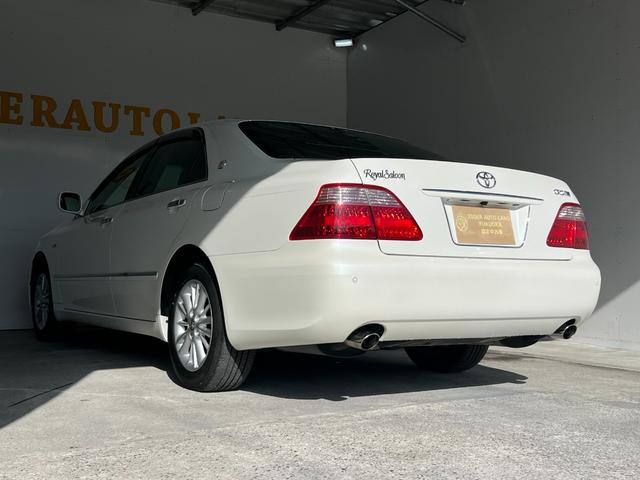 クラウン ロイヤルサルーン　後期　スマートキー　プッシュスタート　ＨＤＤナビ　ＣＤ　Ｍサーバー　バックカメラ　ＥＴＣ　クルコン　ソナー　パワーシート　ＨＩＤ　フォグ　電格ミラー　取説　記録簿　１６ＡＷ　Ｔチェーン（31枚目）