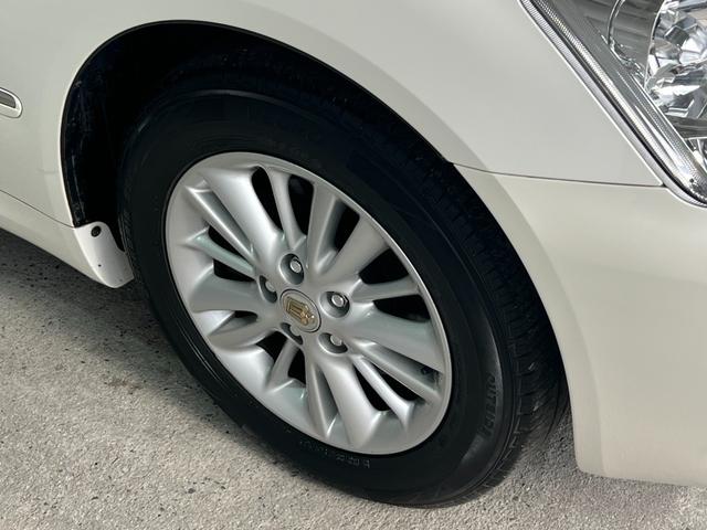 クラウン ロイヤルサルーン　後期　スマートキー　プッシュスタート　ＨＤＤナビ　ＣＤ　Ｍサーバー　バックカメラ　ＥＴＣ　クルコン　ソナー　パワーシート　ＨＩＤ　フォグ　電格ミラー　取説　記録簿　１６ＡＷ　Ｔチェーン（40枚目）