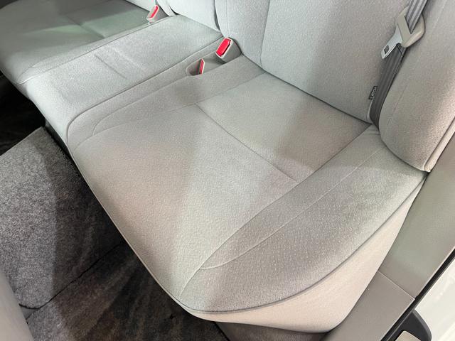 クラウン ロイヤルサルーン　後期　スマートキー　プッシュスタート　ＨＤＤナビ　ＣＤ　Ｍサーバー　バックカメラ　ＥＴＣ　クルコン　ソナー　パワーシート　ＨＩＤ　フォグ　電格ミラー　取説　記録簿　１６ＡＷ　Ｔチェーン（50枚目）