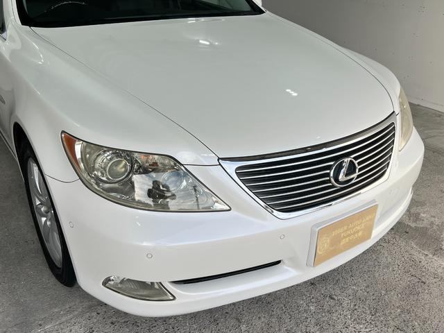 ＬＳ ＬＳ４６０　バージョンＣ　Ｉパッケージ　サンルーフ　黒革　エアサス　スマートキー　プッシュスタート　ＨＤＤナビ　フルセグ　ＣＤ　Ｍサーバー　バックカメラ　ＥＴＣ　クルコン　シートエアコン　パワーシート　クリアランスソナー　１８ＡＷ（22枚目）