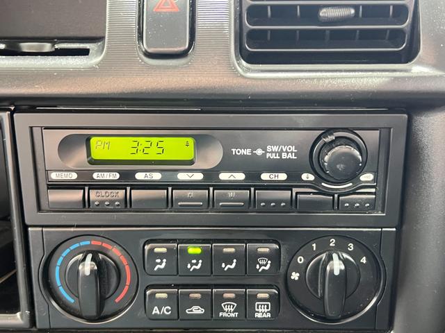 ボンゴバン ワイドローＤＸ　１年保証　後輪ダブルタイヤ　ワイドロー　両側スライドドア　ラジオ　ＥＴＣ　集中ドアロック　前席パワーウィンドウ　マニュアルエアコン　フロアゴムマット　最大積載量１０００ＫＧ　タイミングチェーン（19枚目）