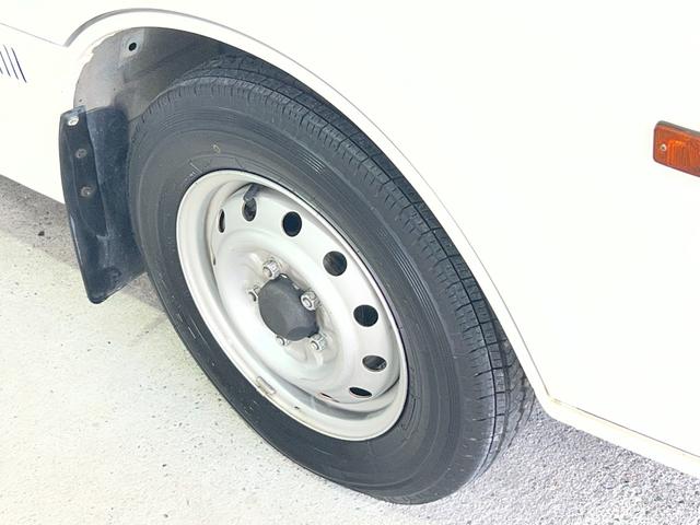 ボンゴバン ワイドローＤＸ　１年保証　後輪ダブルタイヤ　ワイドロー　両側スライドドア　ラジオ　ＥＴＣ　集中ドアロック　前席パワーウィンドウ　マニュアルエアコン　フロアゴムマット　最大積載量１０００ＫＧ　タイミングチェーン（40枚目）