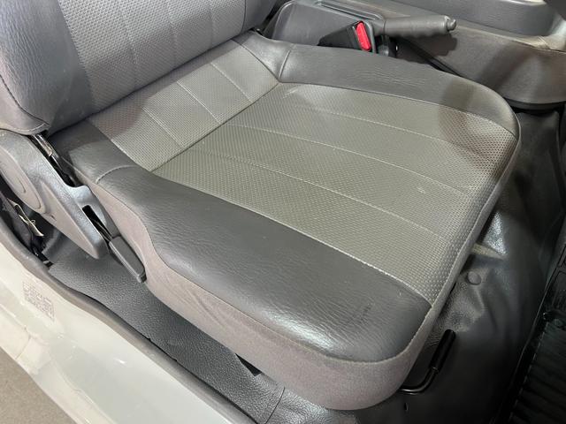 ボンゴバン ワイドローＤＸ　１年保証　後輪ダブルタイヤ　ワイドロー　両側スライドドア　ラジオ　ＥＴＣ　集中ドアロック　前席パワーウィンドウ　マニュアルエアコン　フロアゴムマット　最大積載量１０００ＫＧ　タイミングチェーン（45枚目）