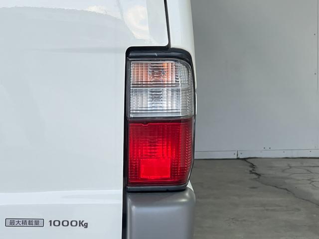 ボンゴバン ワイドローＤＸ　１年保証　後輪ダブルタイヤ　ワイドロー　両側スライドドア　ラジオ　ＥＴＣ　集中ドアロック　前席パワーウィンドウ　マニュアルエアコン　フロアゴムマット　最大積載量１０００ＫＧ　タイミングチェーン（68枚目）