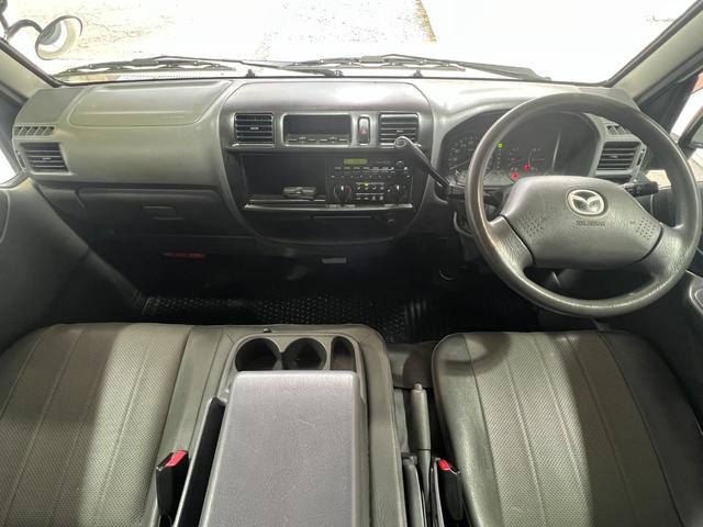 ボンゴバン ワイドローＤＸ　１年保証　後輪ダブルタイヤ　ワイドロー　両側スライドドア　ラジオ　ＥＴＣ　集中ドアロック　前席パワーウィンドウ　マニュアルエアコン　フロアゴムマット　最大積載量１０００ＫＧ　タイミングチェーン（69枚目）