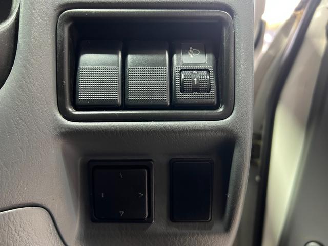 ボンゴバン ワイドローＤＸ　１年保証　後輪ダブルタイヤ　ワイドロー　両側スライドドア　ラジオ　ＥＴＣ　集中ドアロック　前席パワーウィンドウ　マニュアルエアコン　フロアゴムマット　最大積載量１０００ＫＧ　タイミングチェーン（75枚目）