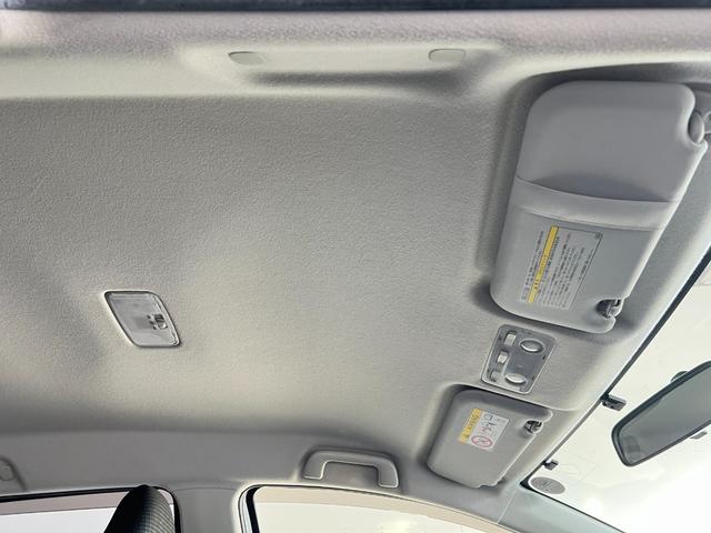 ヴィッツ Ｆ　１年保証　中期　アイドリングストップ　スマートキー　プッシュスタート　ＳＤナビ　ワンセグ　ＤＶＤ　ＣＤ　Ｍサーバー　Ｂｌｕｅｔｏｏｔｈ　ＥＴＣ　電格ウィンカーミラー　取説　記録簿　１４ＡＷ　Ｔチェーン（59枚目）