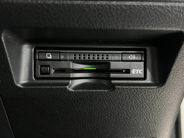 ヴィッツ Ｆ　１年保証　中期　アイドリングストップ　スマートキー　プッシュスタート　ＳＤナビ　ワンセグ　ＤＶＤ　ＣＤ　Ｍサーバー　Ｂｌｕｅｔｏｏｔｈ　ＥＴＣ　電格ウィンカーミラー　取説　記録簿　１４ＡＷ　Ｔチェーン（74枚目）