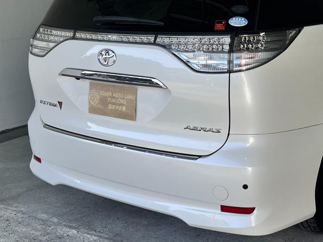 ���ۂɂ��Ԃ����Ă��邩�̂悤�ɂ��낢��Ȋp�x������O�����B���Ă���܂�