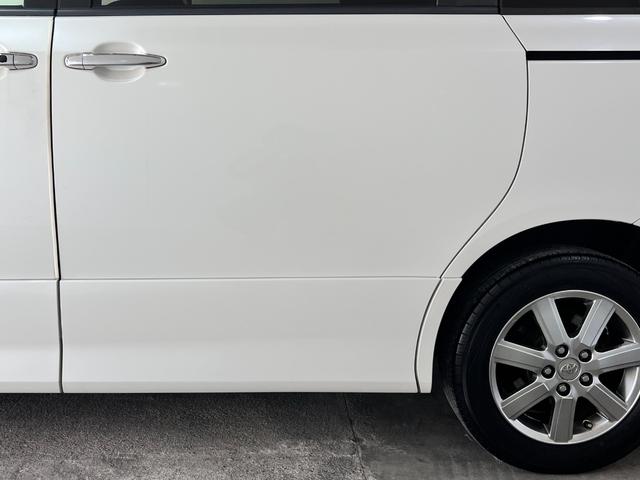 �S���ǂ��ł��ȒP�Ɍ����@���В�g���[���@�Ȃǂł̒ʐM�̔��\�ł�