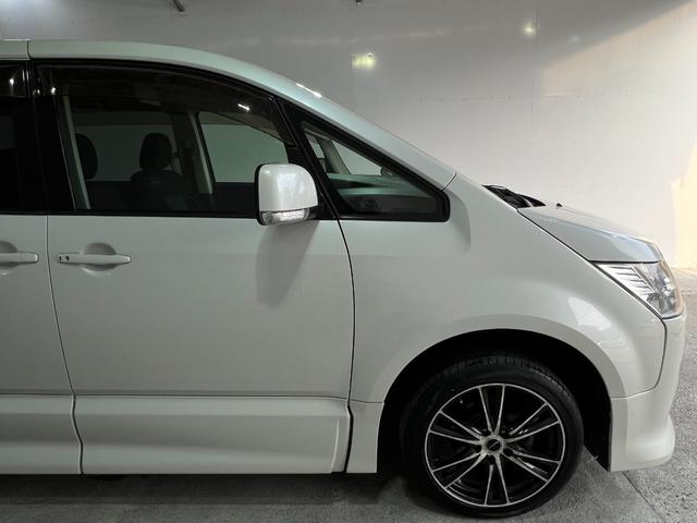 �P�O�O�����R���������p��܂œ�����O��I�ɃN���[�j���O���܂�