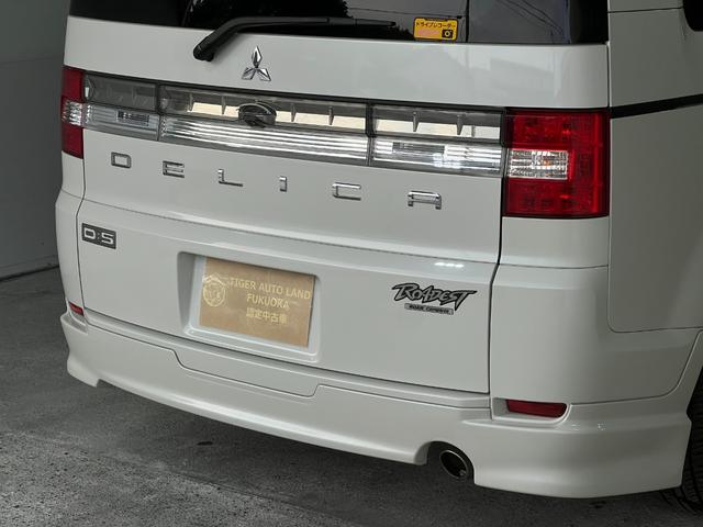 ���ۂɂ��Ԃ����Ă��邩�̂悤�ɂ��낢��Ȋp�x������O�����B���Ă���܂�