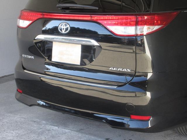 ���ۂɂ��Ԃ����Ă��邩�̂悤�ɂ��낢��Ȋp�x������O�����B���Ă���܂�