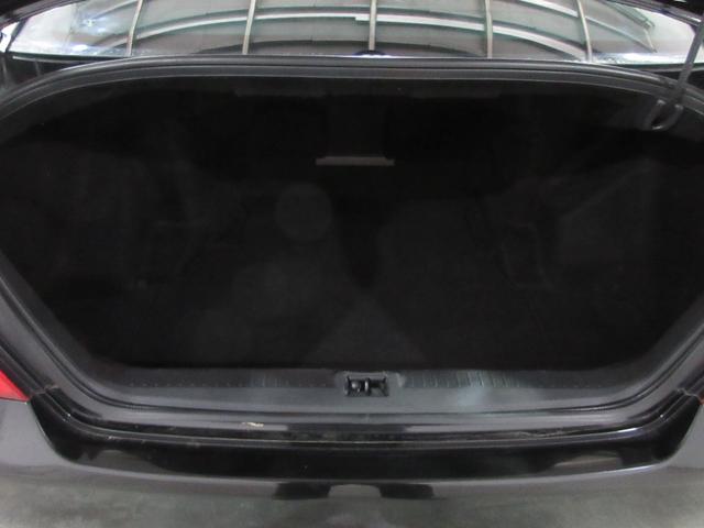 �S���ǂ��ł��ȒP�Ɍ����A���В�g���[���Ȃǂł̒ʐM�̔��\�ł�