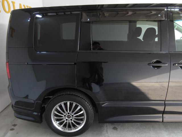 デリカＤ：５ Ｃ２　Ｇ　ナビパッケージ　ローデスト仕様　両側スライド片側パワスラ　スマートキー　ＨＤＤナビ　ＤＶＤ　ＣＤ　Ｍサーバー　Ｆ／Ｓ／Ｂカメラ　ＥＴＣ　クルコン　フリップダウンモニター　ＨＩＤ　フォグ　ウォークスルー　１８ＡＷ（10枚目）