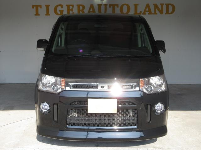 デリカＤ：５ Ｃ２　Ｇ　ナビパッケージ　ローデスト仕様　両側スライド片側パワスラ　スマートキー　ＨＤＤナビ　ＤＶＤ　ＣＤ　Ｍサーバー　Ｆ／Ｓ／Ｂカメラ　ＥＴＣ　クルコン　フリップダウンモニター　ＨＩＤ　フォグ　ウォークスルー　１８ＡＷ（12枚目）