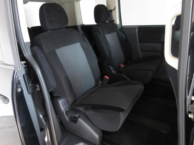 デリカＤ：５ Ｃ２　Ｇ　ナビパッケージ　ローデスト仕様　両側スライド片側パワスラ　スマートキー　ＨＤＤナビ　ＤＶＤ　ＣＤ　Ｍサーバー　Ｆ／Ｓ／Ｂカメラ　ＥＴＣ　クルコン　フリップダウンモニター　ＨＩＤ　フォグ　ウォークスルー　１８ＡＷ（13枚目）