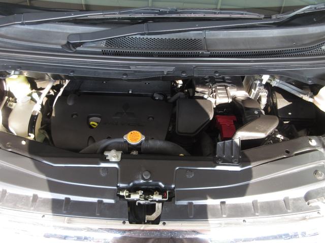 デリカＤ：５ Ｃ２　Ｇ　ナビパッケージ　ローデスト仕様　両側スライド片側パワスラ　スマートキー　ＨＤＤナビ　ＤＶＤ　ＣＤ　Ｍサーバー　Ｆ／Ｓ／Ｂカメラ　ＥＴＣ　クルコン　フリップダウンモニター　ＨＩＤ　フォグ　ウォークスルー　１８ＡＷ（20枚目）