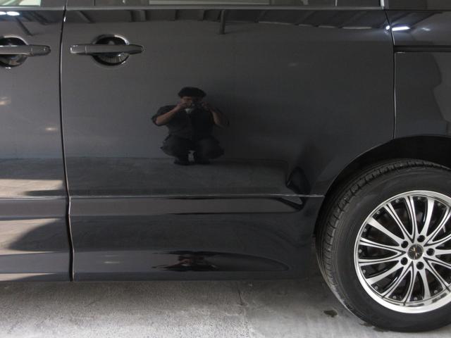 デリカＤ：５ Ｃ２　Ｇ　ナビパッケージ　ローデスト仕様　両側スライド片側パワスラ　スマートキー　ＨＤＤナビ　ＤＶＤ　ＣＤ　Ｍサーバー　Ｆ／Ｓ／Ｂカメラ　ＥＴＣ　クルコン　フリップダウンモニター　ＨＩＤ　フォグ　ウォークスルー　１８ＡＷ（34枚目）