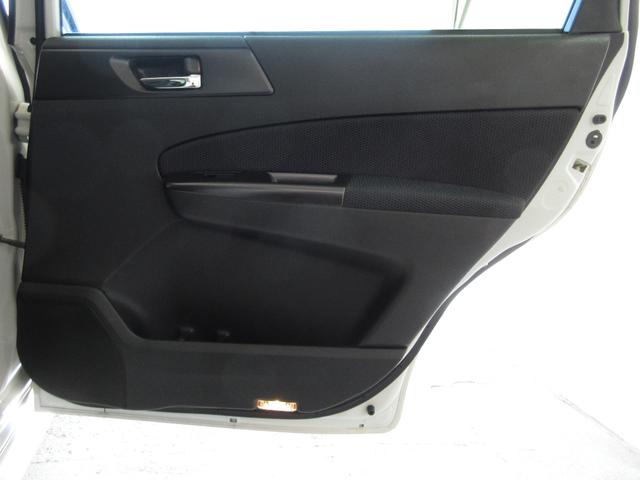 ���S���ǂ��ł��ȒP�Ɍ����@���В�g���[���@�Ȃǂł̒ʐM�̔��\�ł���